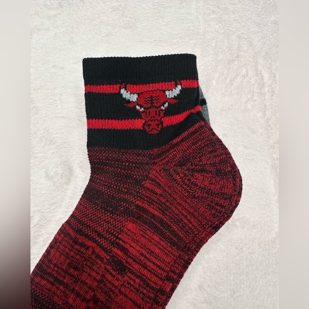 Men's NBA Quarter Cut Socks 3 Pairs Show Size 6-12 - Picture 3 of 7